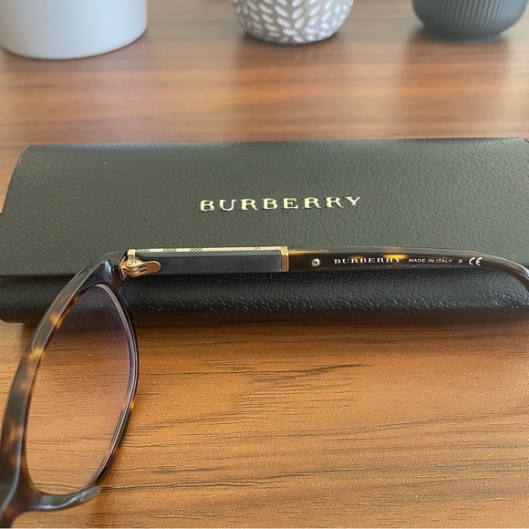 Authentic Burberry Spectacles with case 🤎Made in Italy 🫰 - Picture 3 of 9